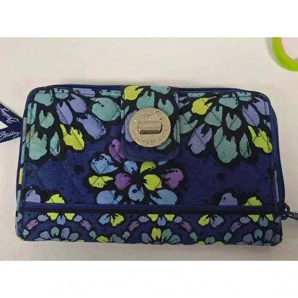 Vera Bradley Wallet Blue‎ Multi - Picture 1 of 7